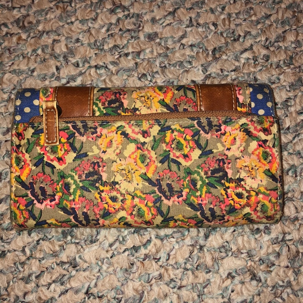 Target Wallet - Picture 5 of 5